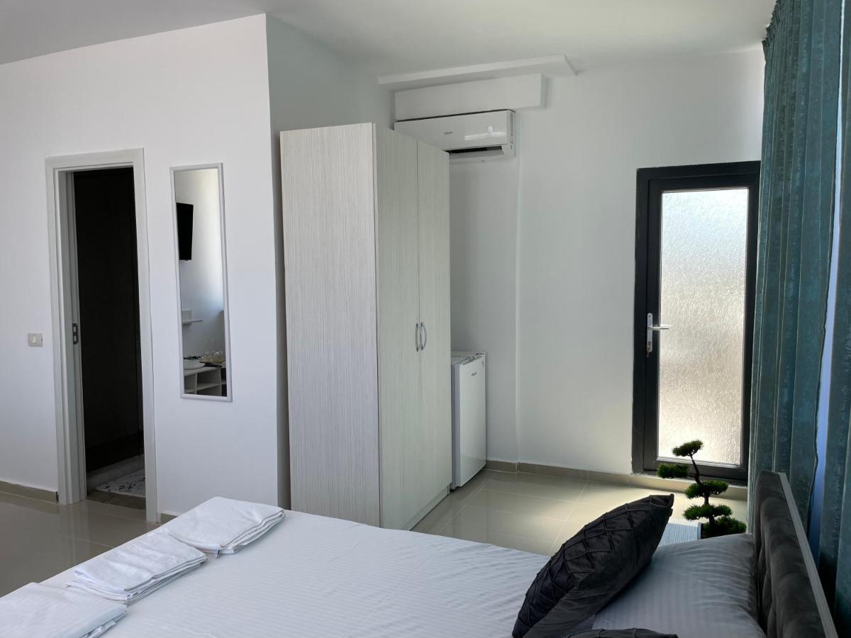 Aquazure Studio Residence Năvodari Eksteriør billede